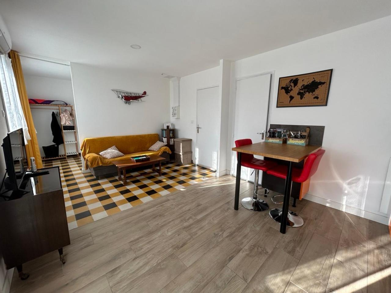 Appartement Les Voyages De Romane Narbonne Dış mekan fotoğraf