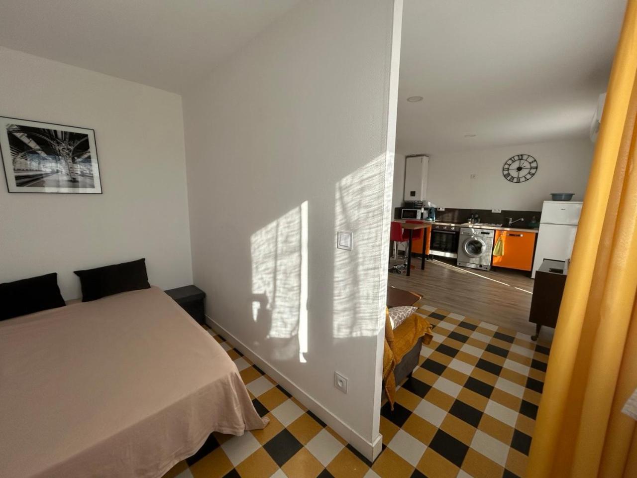 Appartement Les Voyages De Romane Narbonne Dış mekan fotoğraf